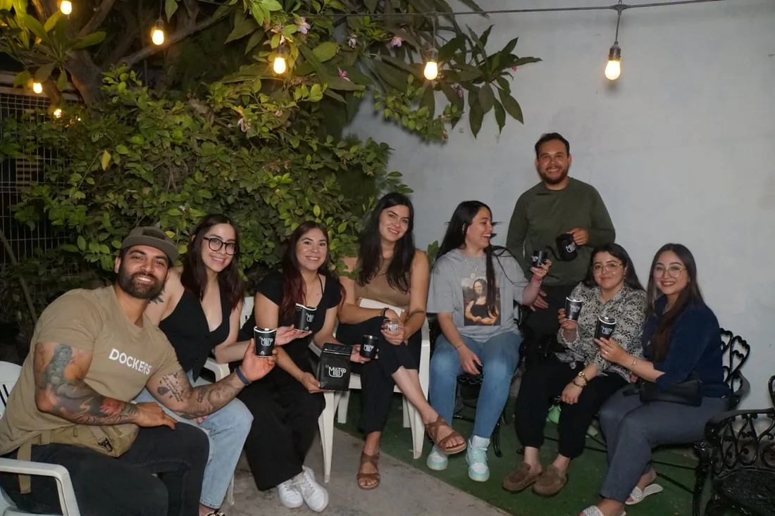 Grupo al final de una cata Milito en Los Mochis